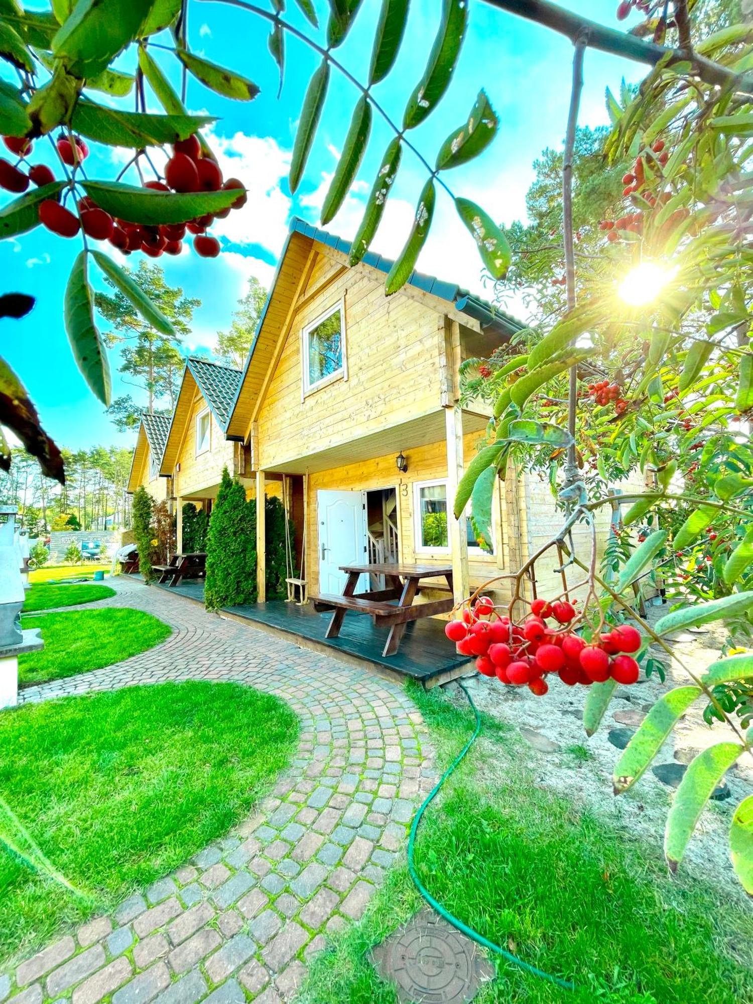 Morska Fala Domki โปเบียโรโว ภายนอก รูปภาพ